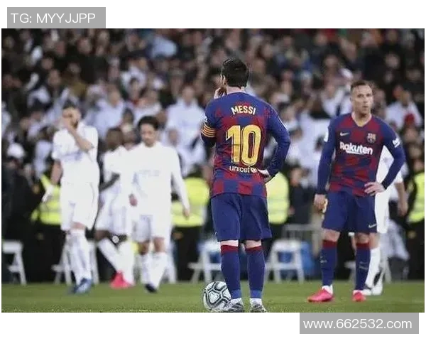 库尔图瓦的守门传奇与足球世界的辉煌瞬间