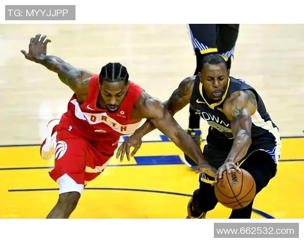 直播中勇士与猛龙激战正酣谁能在这场对决中笑到最后 直播中勇士与猛龙激战正酣谁能在这场对决中笑到最后