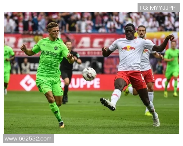 纽伦堡与沙尔克激战正酣比分揭晓引发热议